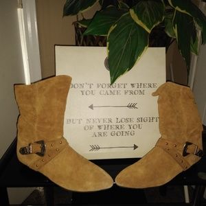 Wild Pain Western Style Boots